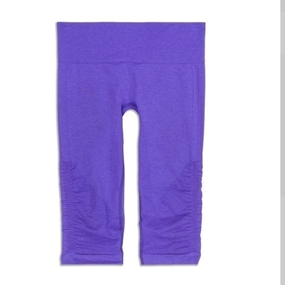 LULULEMON PURPLE IN THE FLOW ROUCHED SIDE CROPPED LEGGINGS SKU:182